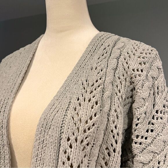 Jessica Simpson crop long sleeve open cardigan size medium very pale dust green - Picture 2 of 12